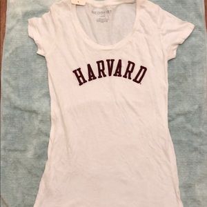 Harvard t shirt